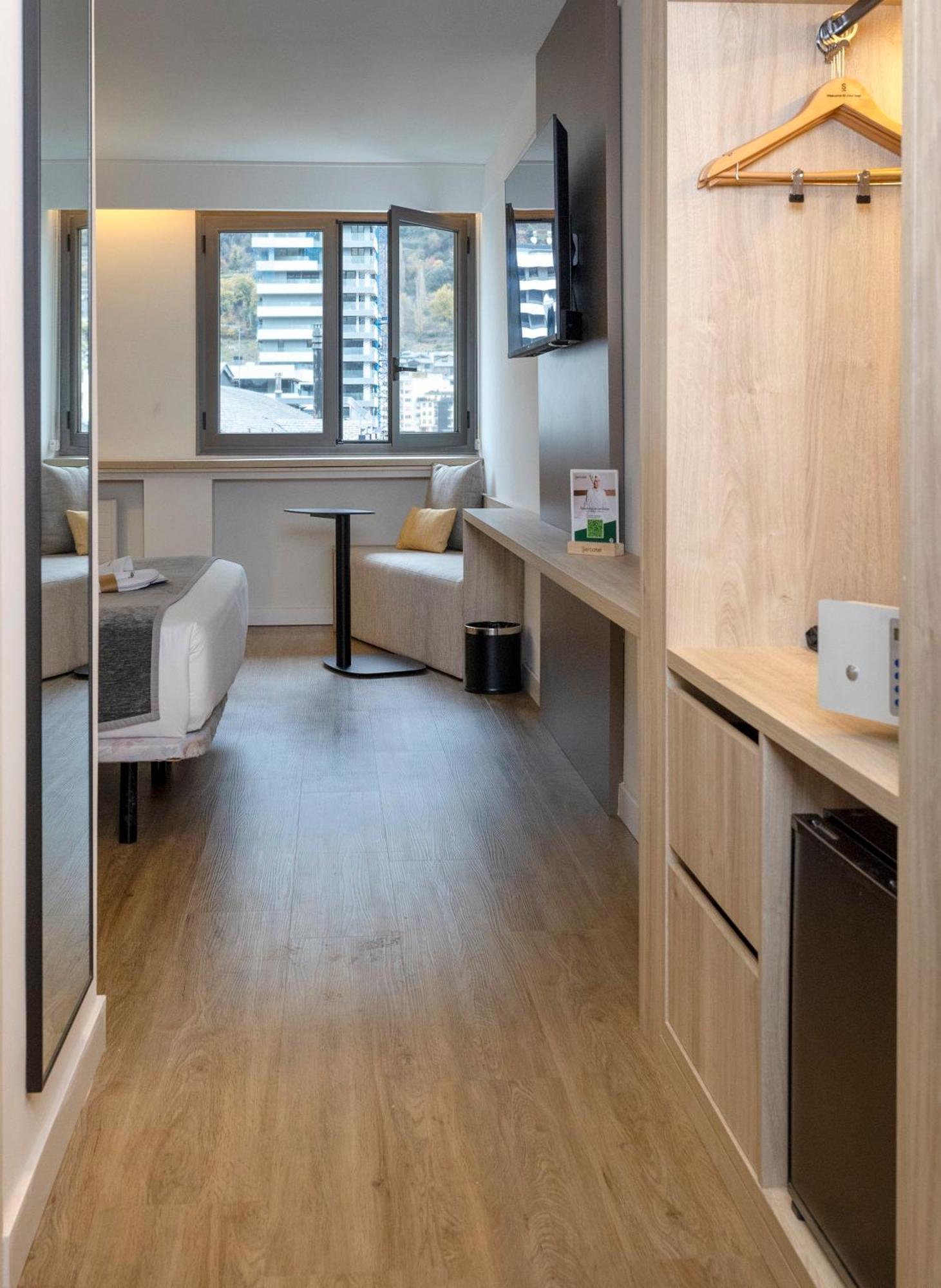 Double Room,1653530307:JPEG